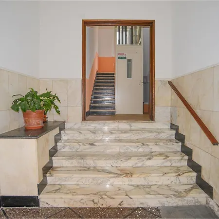 La Piazza - Casa Vacanze *